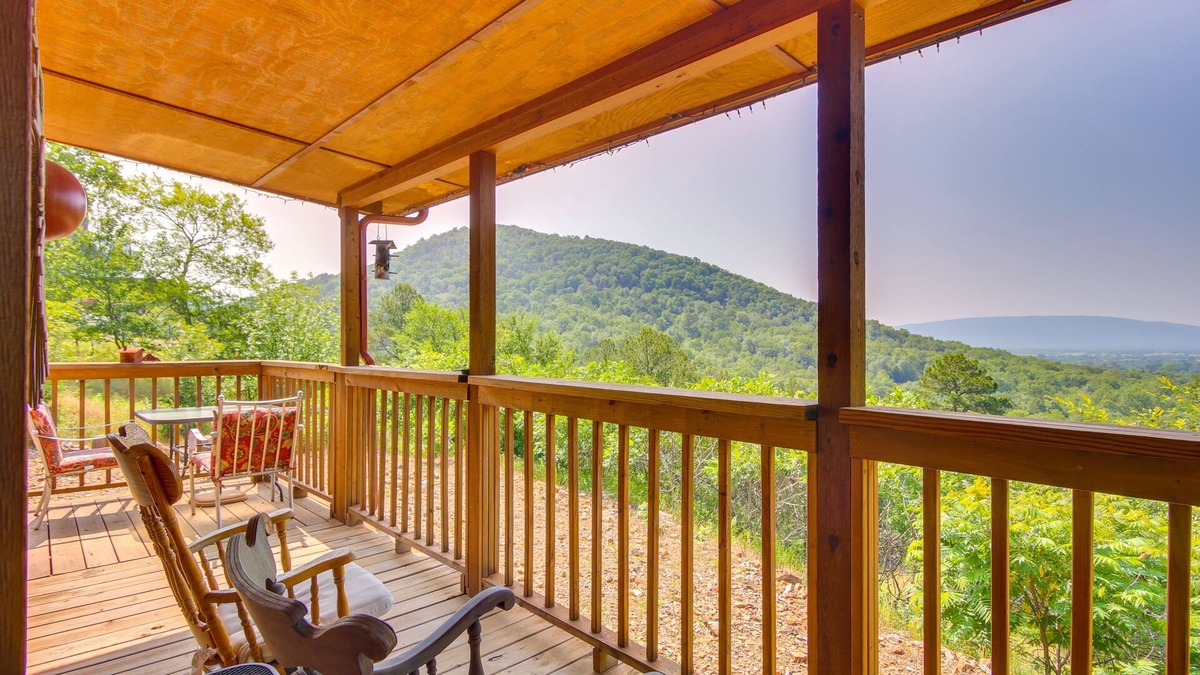 Clayton Cabin | Cozy Lake Sardis Cabin w/Stunning View!