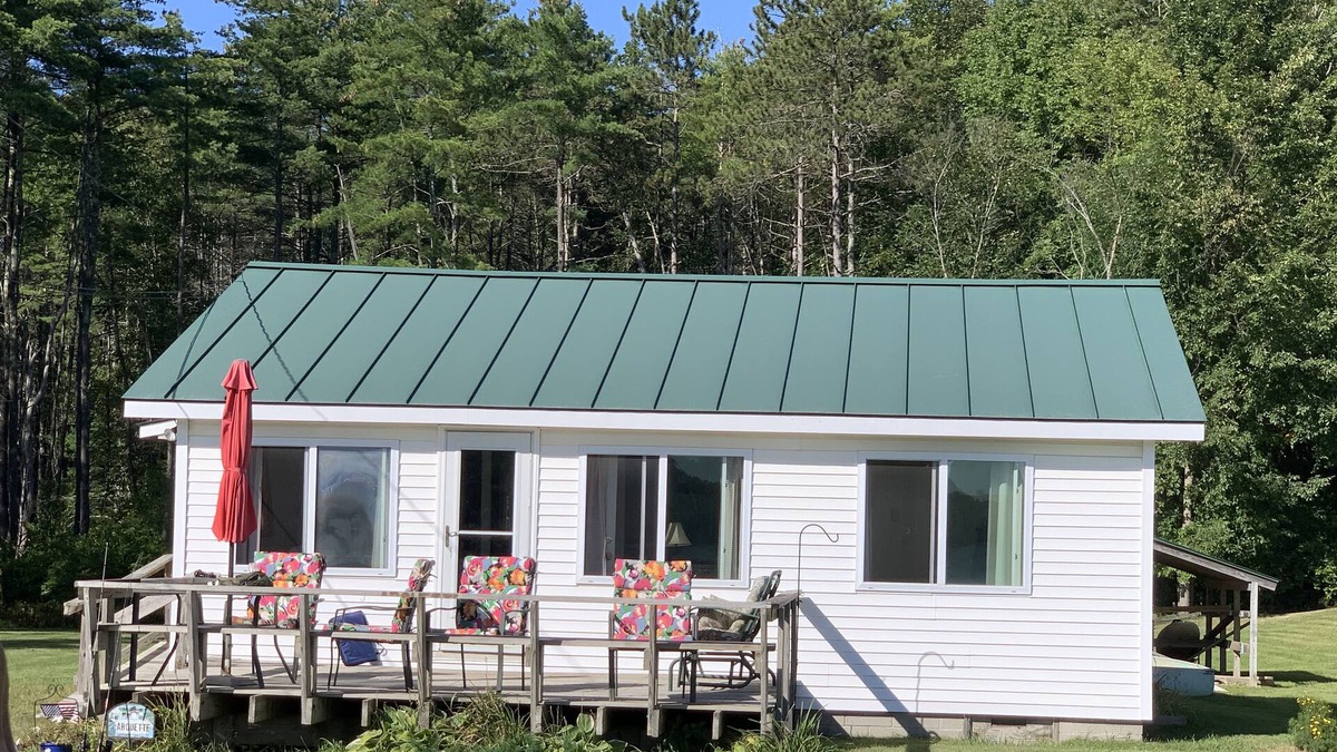 Fair Haven Cottage | Cozy Lakefront Getaway