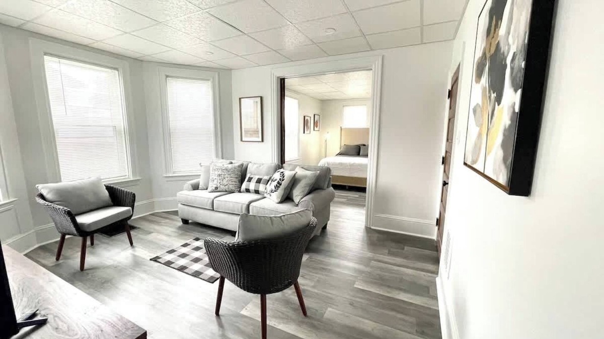 Lancaster Apartment | Cozy Lancaster Apartment Near Attractions