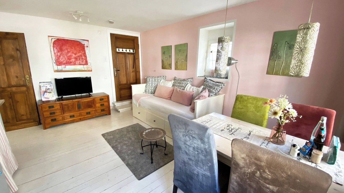 Alfter Apartment | Cozy little half-timbered apartment - near Bonn and Phantasialand