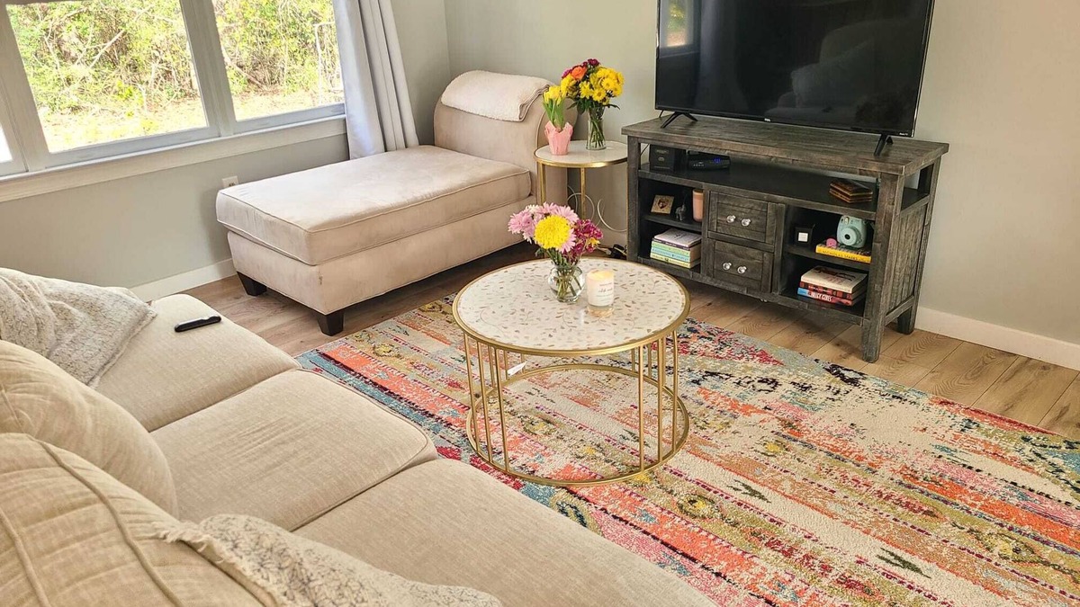 Aberdeen Condo | Cozy Living in Prime Location