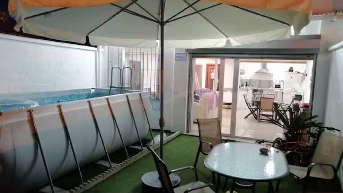 Lebrija Apartment | COZY LOFT WITH PRIVATE TERRACE 30 MINUTES FROM THE BEACH AND MOUNTAINS.