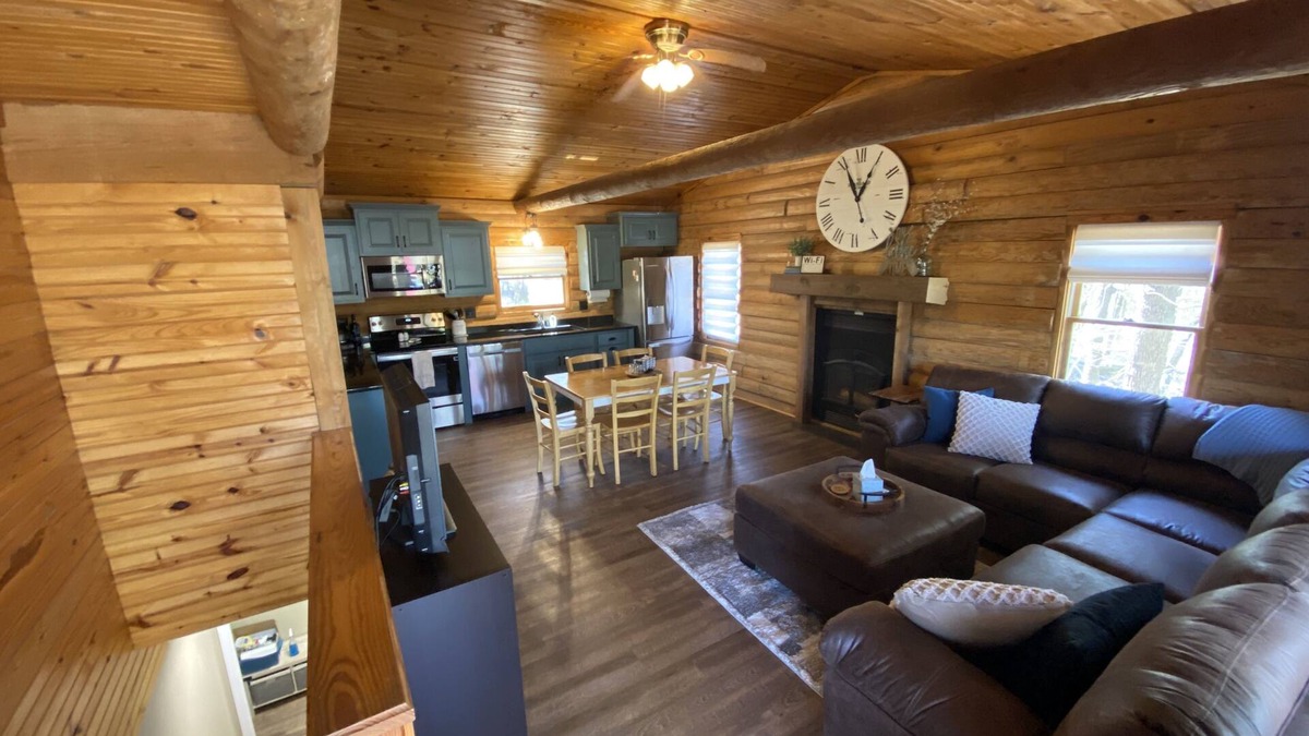 Shell Knob Cabin | Cozy Log Cabin on Table Rock Lake - The Timbers Cabin #8