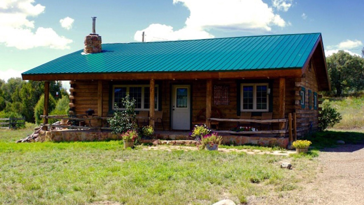 Tierra Del Oro Cabin | Cozy Log Cabin, Unbeatable Views, Skiing, Pet Friendly!