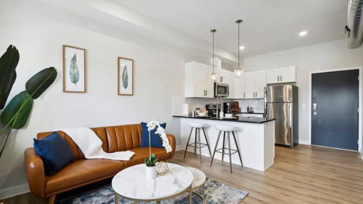 Norris Square Apartment | Cozy Luxury 1 Bedroom with Private Patio