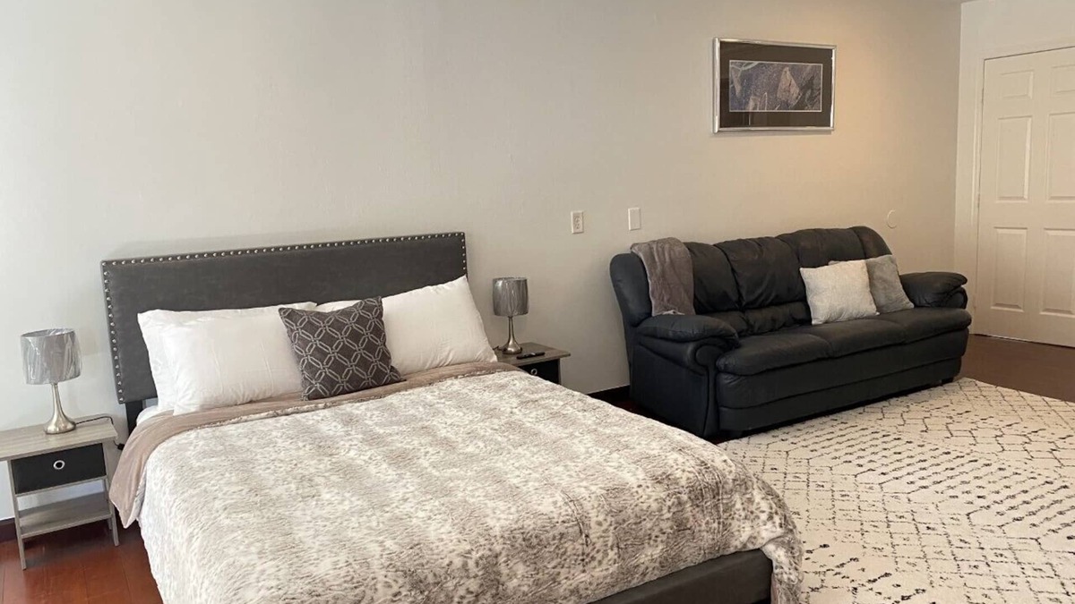 Highland Pines Apartment | Cozy Luxury Suite In The Heart Of Fort Myers Close To Everything!