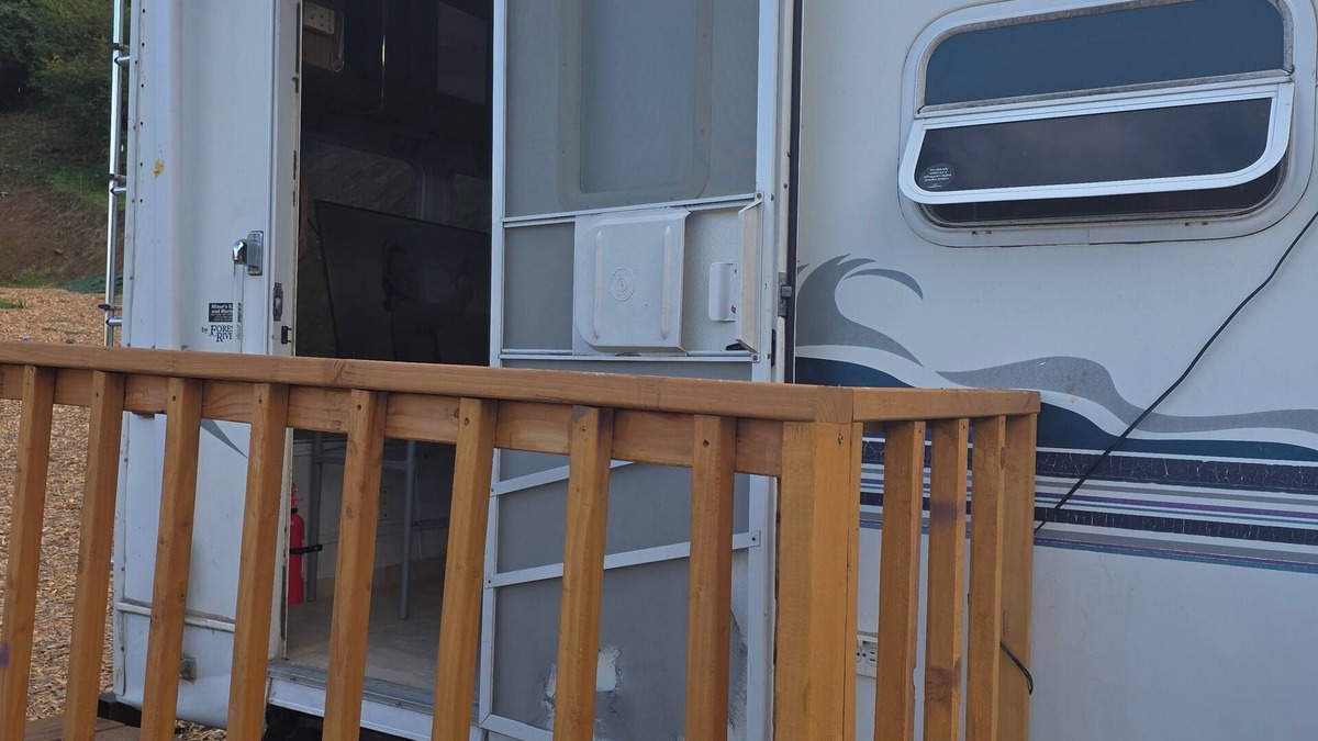 Carrolls House | Cozy mobile home in lovely Kelso with AC