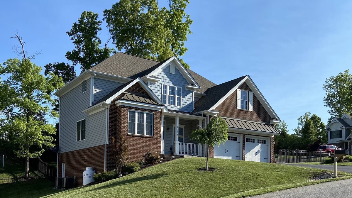 Christiansburg House | Cozy Modern Cottage Style Home minutes from VT, RU, Christiansburg Aquatic Cente