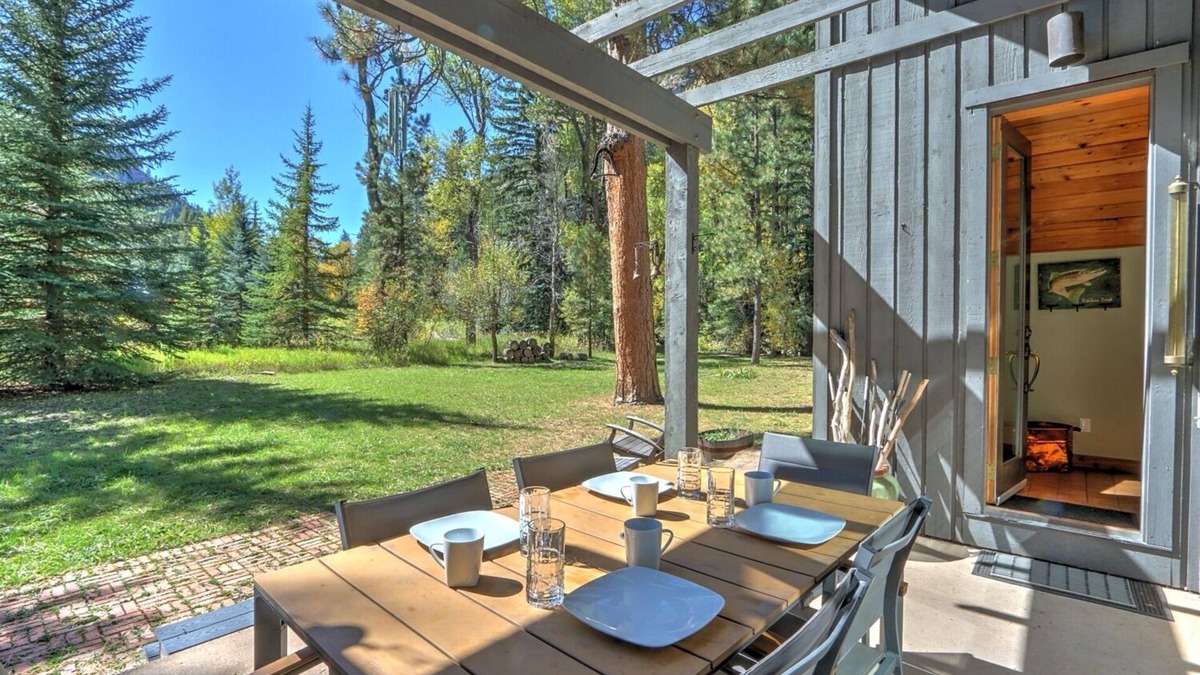 Redstone Cabin | Cozy Mountain Cabin Situated On Crystal River! Fly Fisherman's Dream!