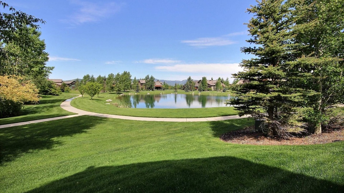 Victor House | Cozy Mountain Home Near Jackson Hole Mountain Resort and Targhee Ski Resort!