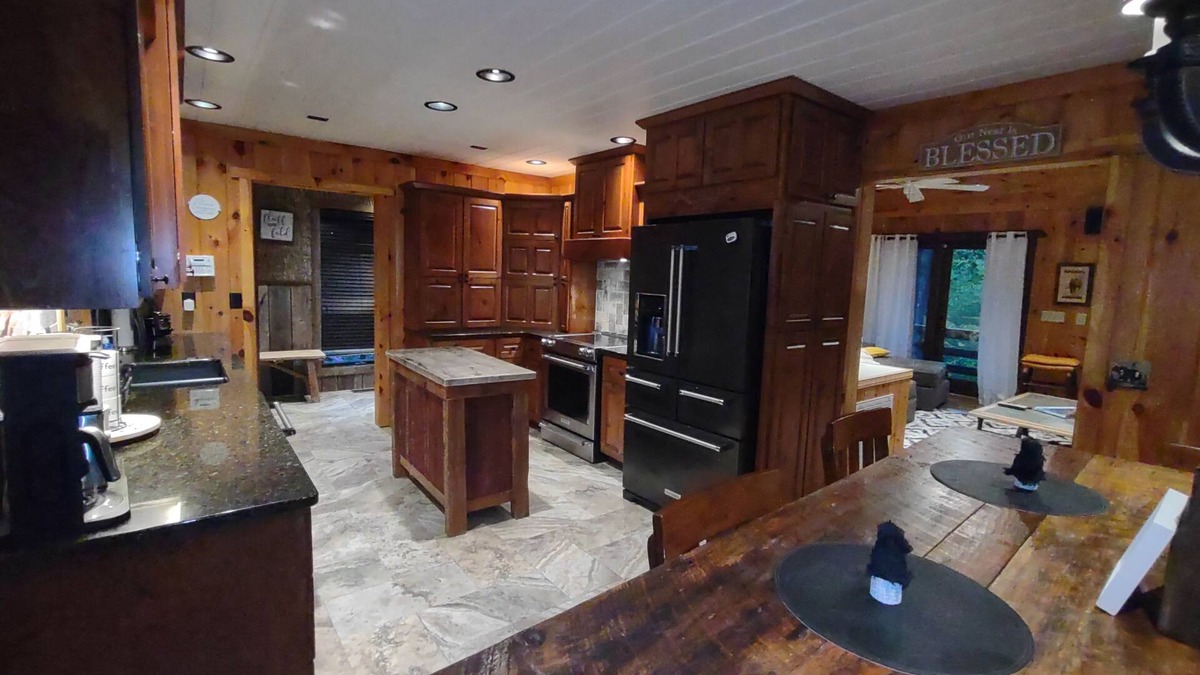 Glenville House | Cozy Mountain Retreat close to Lake Glenville