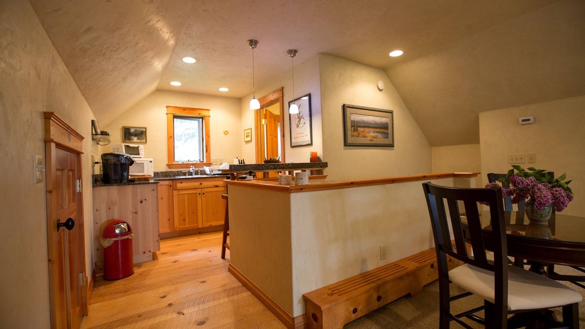 Bigfork Apartment | Cozy Mountain Studio close to Bigfork, Flathead Lake, Swan Lake