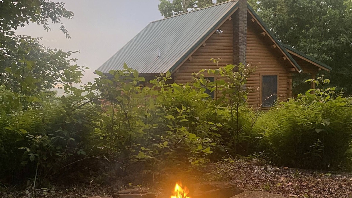 Cairnbrook Cabin | Cozy Mountaintop Retreat