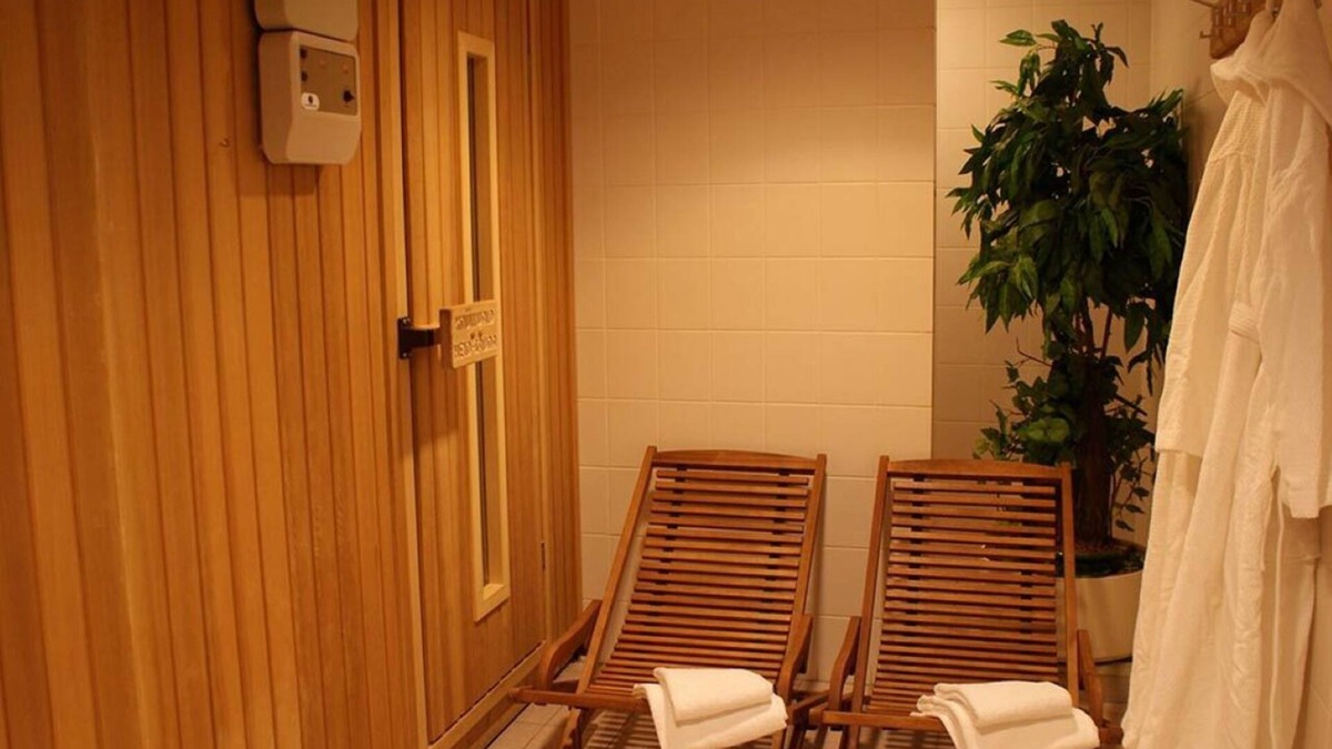 Oisterwijk Hotel | Cozy Nature Escape | Free Breakfast, Forest Views and Trails - 4 Units