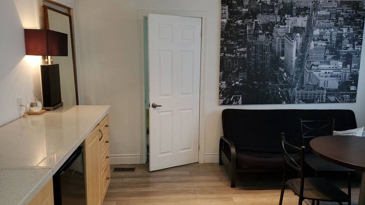 Niagara Falls Apartment | Cozy Niagara Falls Suite