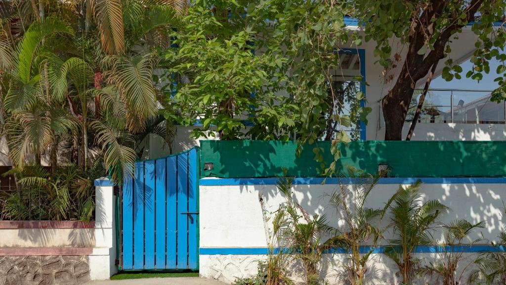 Arsiwalla Villa Villa | Cozy Nook- Artsy 3BHK with Private Pool- Lonavala By StayMonkey