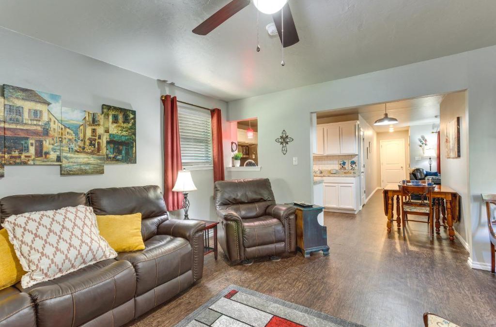 Norman House | Cozy Norman Home 4 Mi to Oklahoma University!