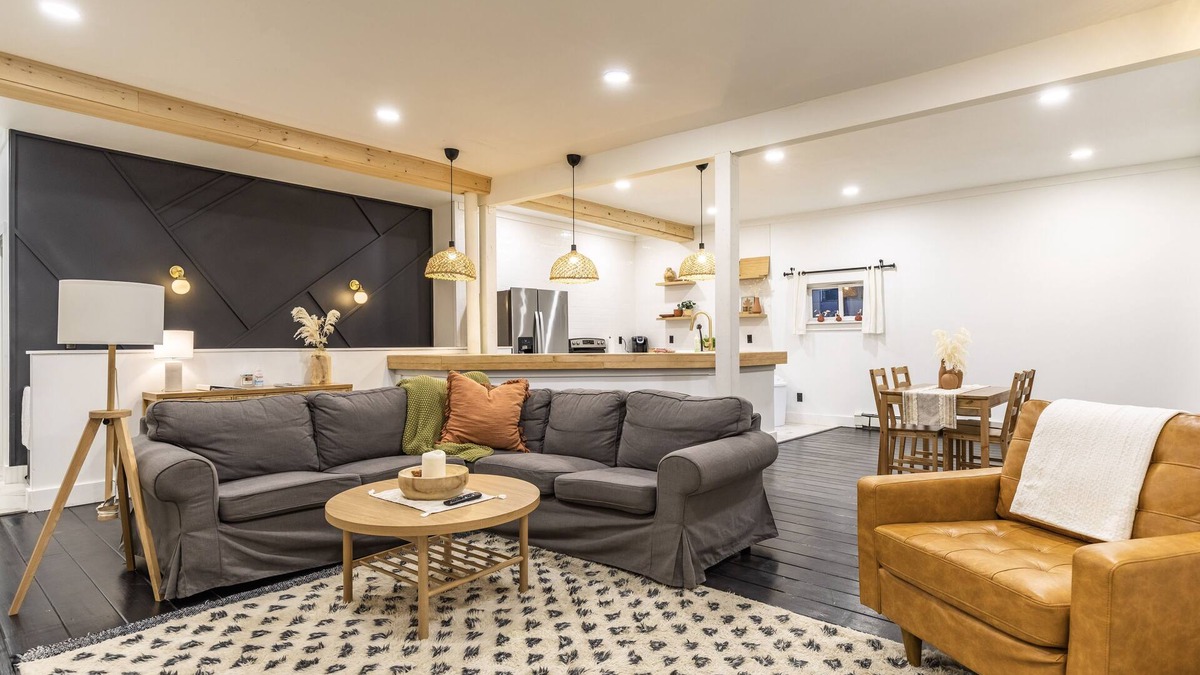 Two Harbors Apartment | Cozy North Shore Getaway