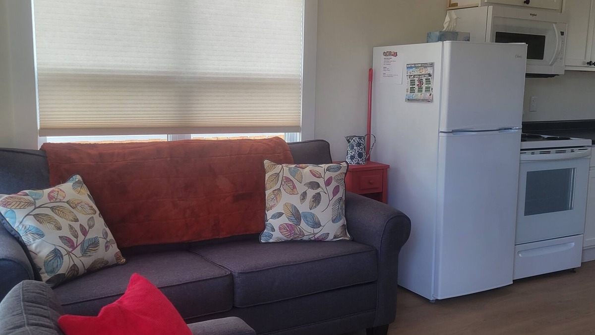 York Cottage | Cozy North Shore two bedroom cottage