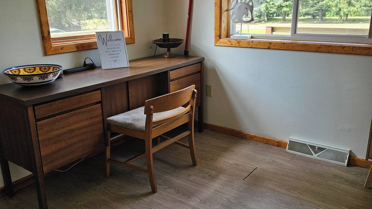 Weirgor Cottage | Cozy Northwoods Getaway