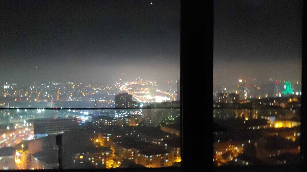 Avcilar Condo | Cozy one-bedroom APT 29th floor, 4 min walk to Metro bus, spectacular city view.