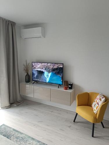 Bratislava Apartment | Cozy one-room apartment with garage and AC