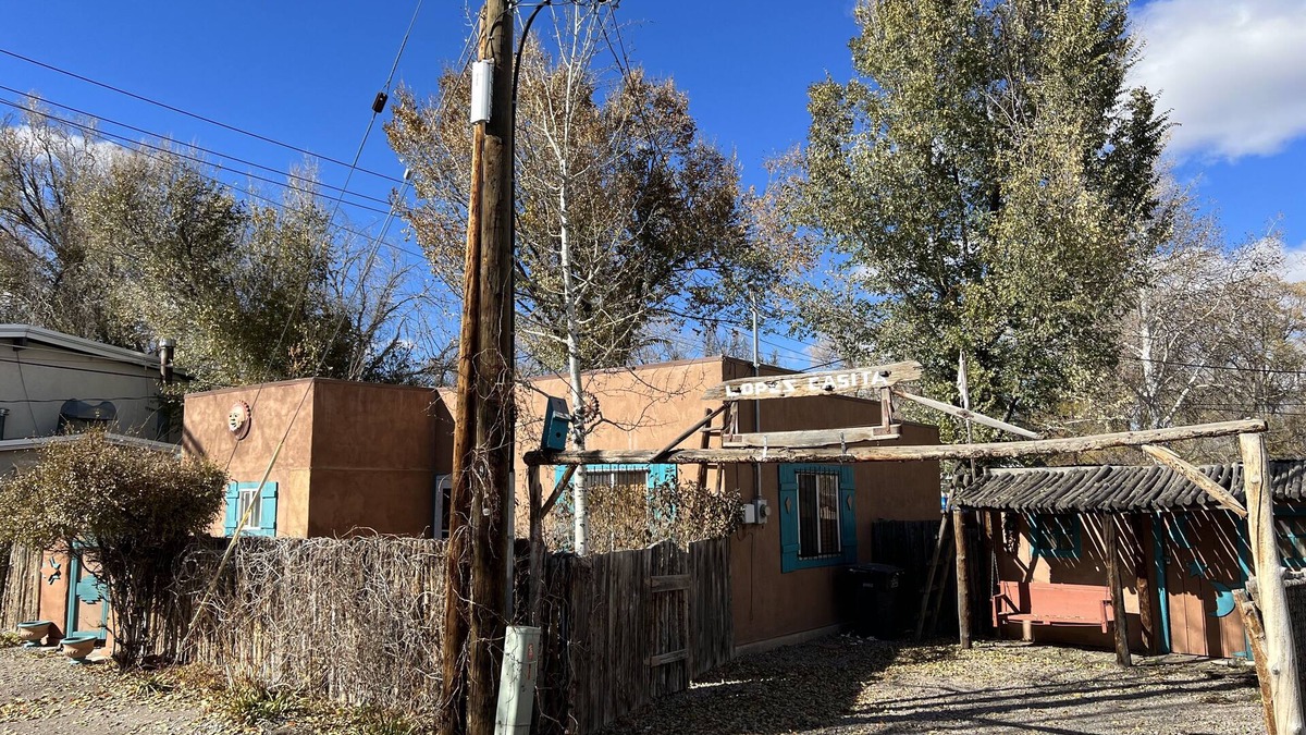 Alamosa House | Cozy, peaceful home in quiet neighborhood. Permit #03015