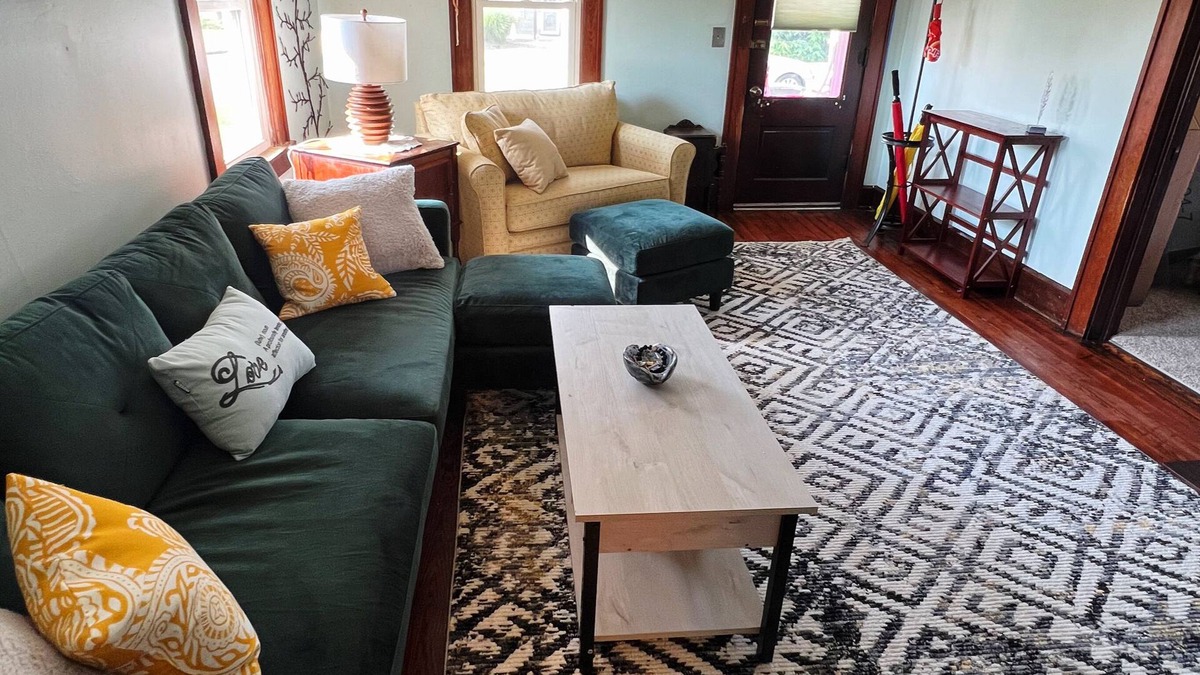 Pendleton House | Cozy Pendleton Getaway Near Downtown Pendleton. Pet Friendly!