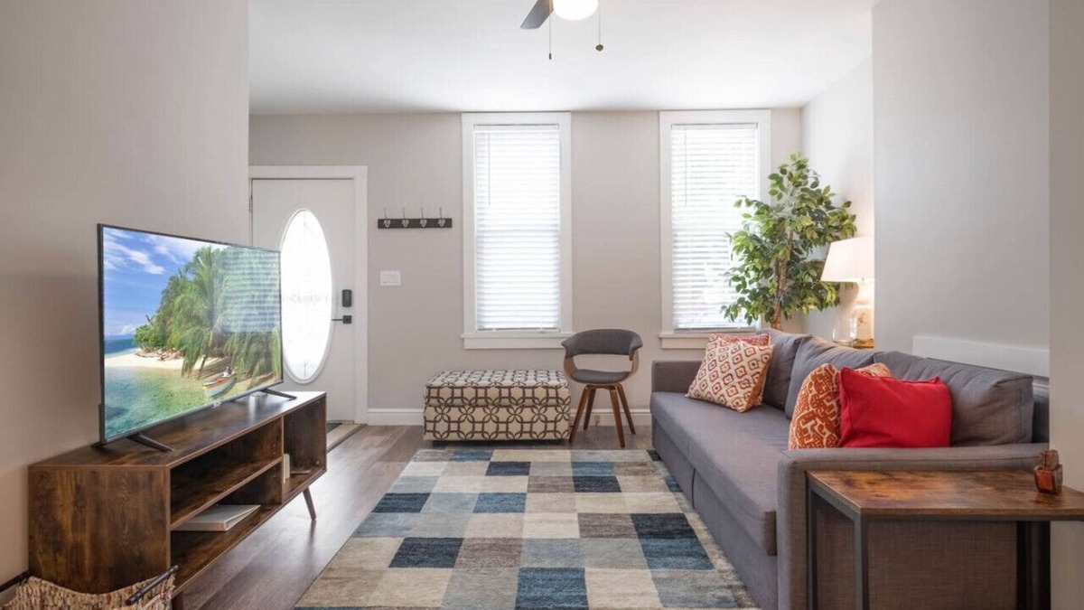 South Side Flats House | Cozy, Pet-Friendly Home in Pittsburgh South Side