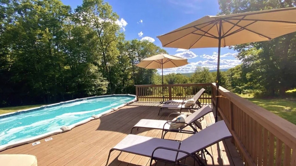 Cresco House | Cozy Pocono Home on Top of Mountain w/Pool, Hot-tub, Fireplace and Views