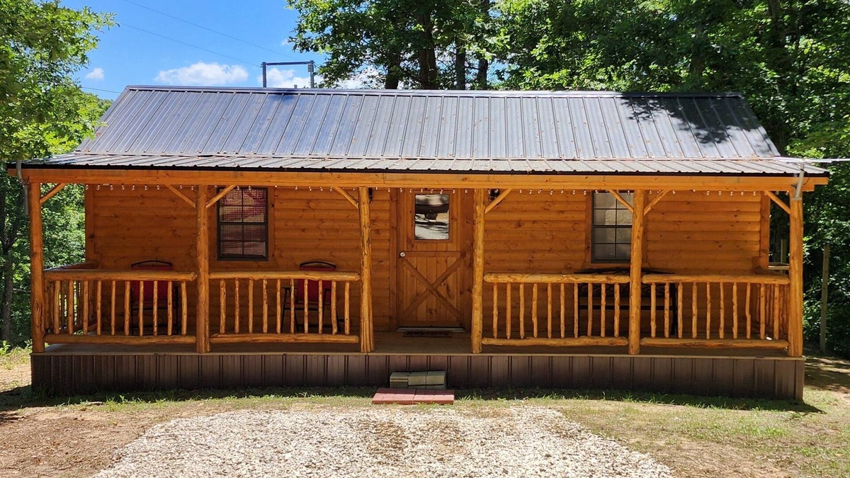 Beattyville Cabin | Cozy Point Hideaway