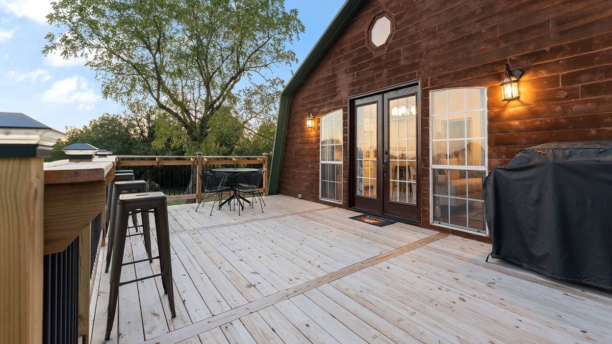 Rogers Cabin | Cozy Posy Cabin - Mountain Top Cabin on 18 acres!