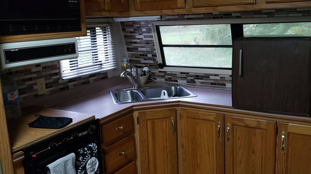 Renovo House | Cozy primitive Rambler RV in Westport Renovo Pa river access