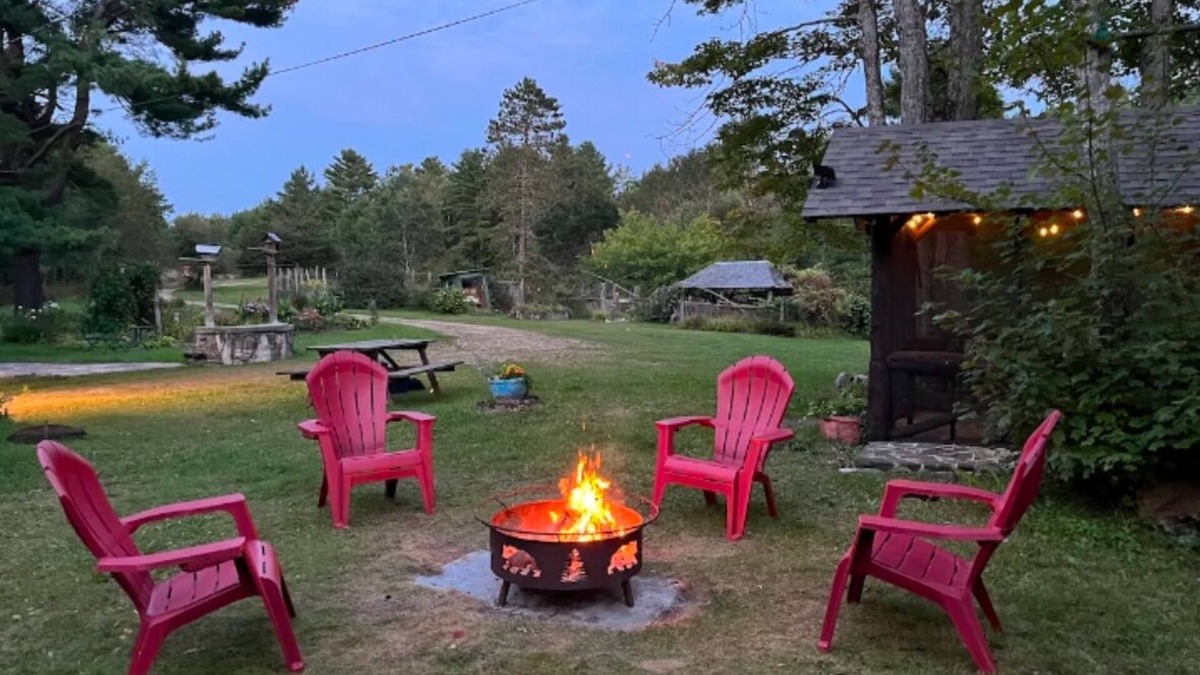Greater Madawaska Cabin | Cozy private cabin with wifi. Close to Ski, Golf, Lakes and beach.Dog friendly