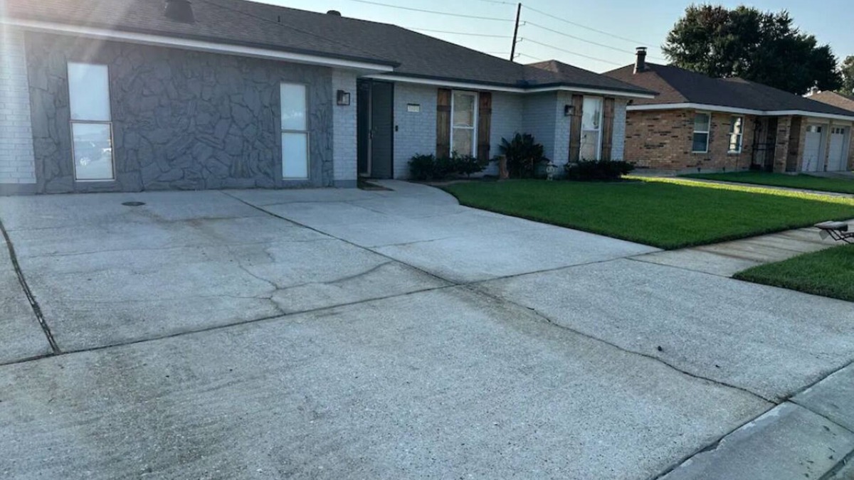 Kenner - Louis Armstrong International Airport House | Cozy private suit inside a home in awesome Kenner with AC, WiFi