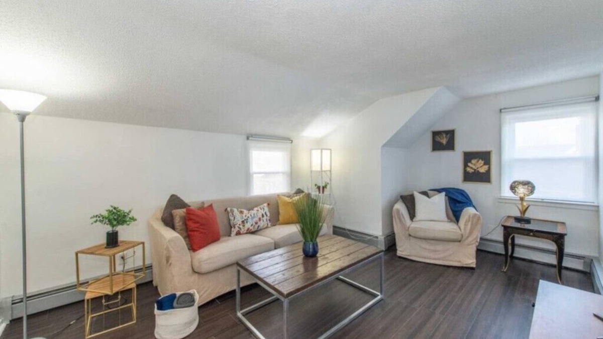 Palisades Park Apartment | Cozy & Quiet 2 Bed Apt 20 Minutes to NYC