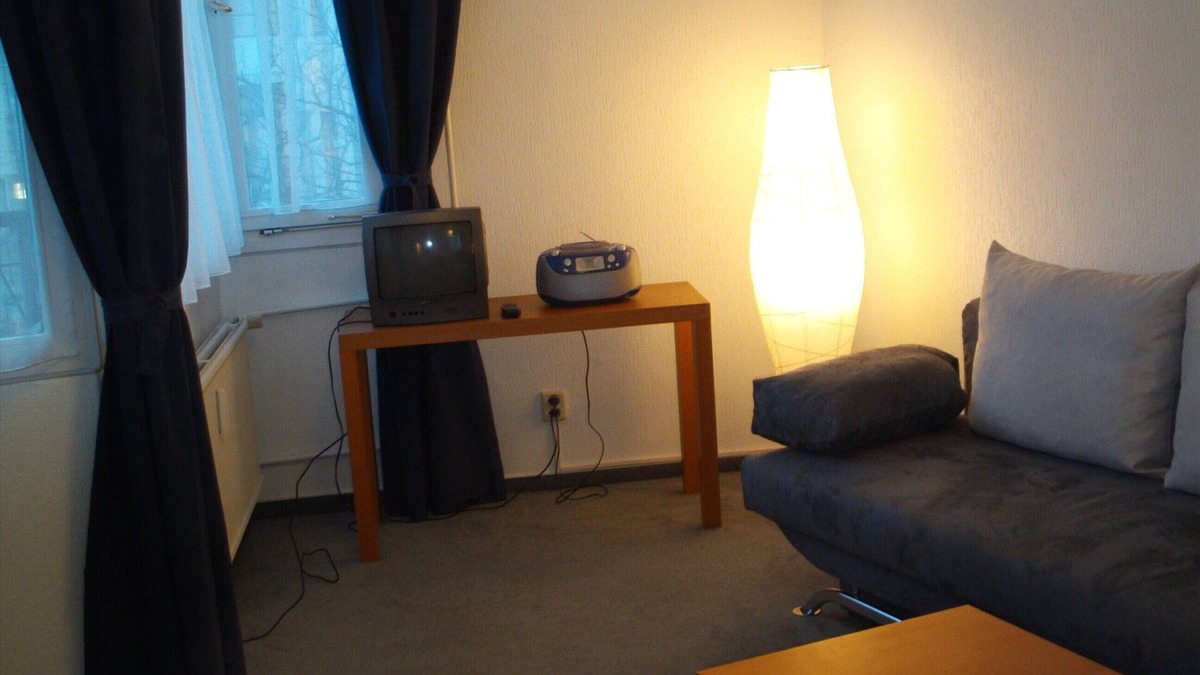 West Berlin Centre Apartment | Cozy quiet apartment with balcony centrally stored