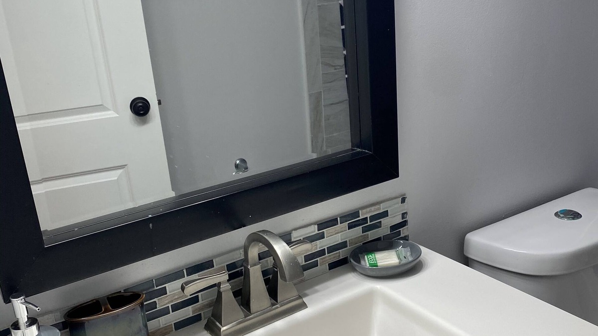 Tamarac House | Cozy,Quiet&Comfy W/Netflix/close to sawgrass mall