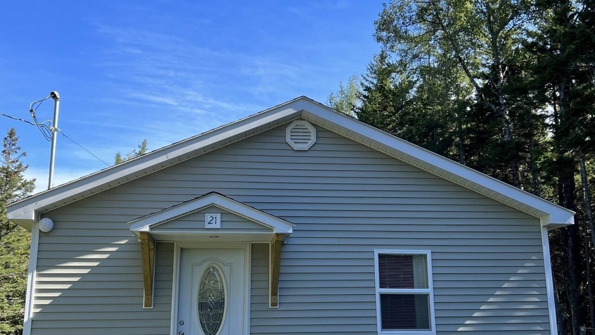 Deer Isle Cottage | Cozy quiet Cottage