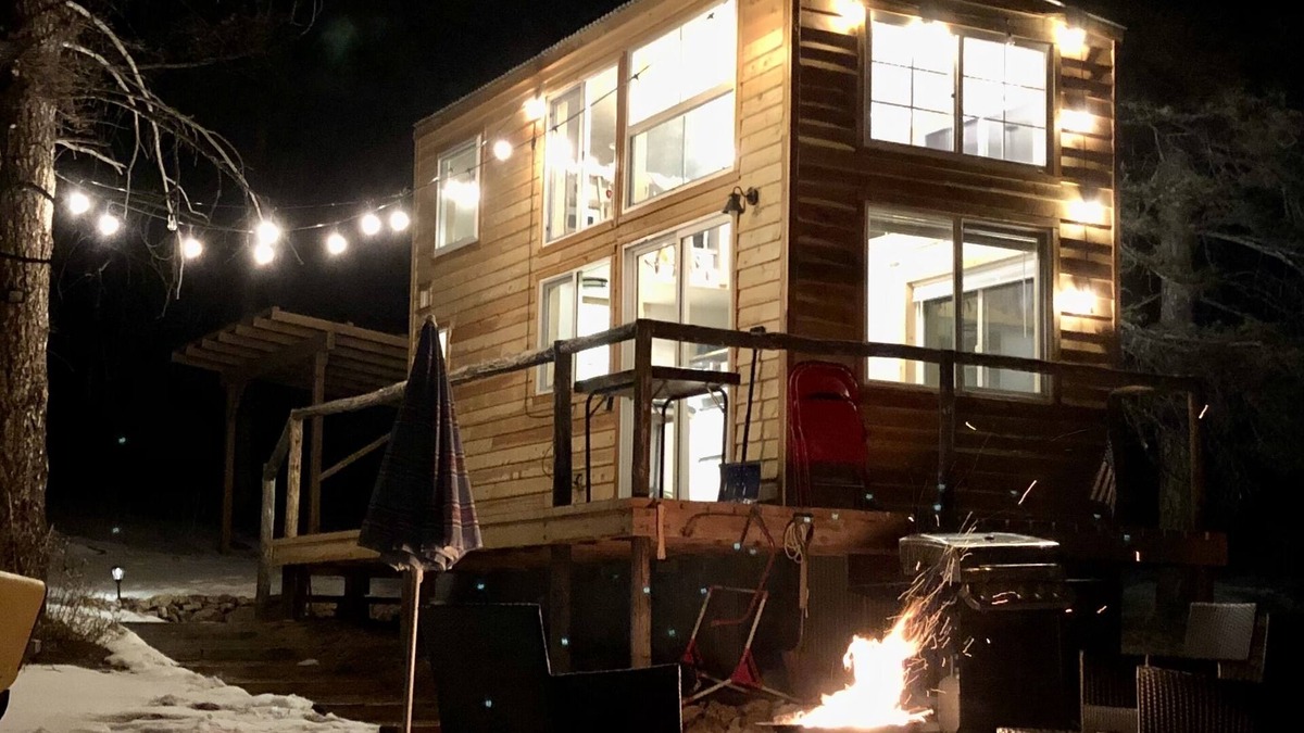 Howard House | Cozy Quiet Mountain Gem