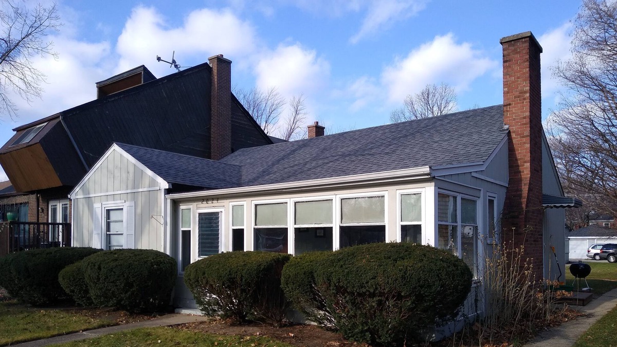 Wilmette House | Cozy ranch house in wilmette