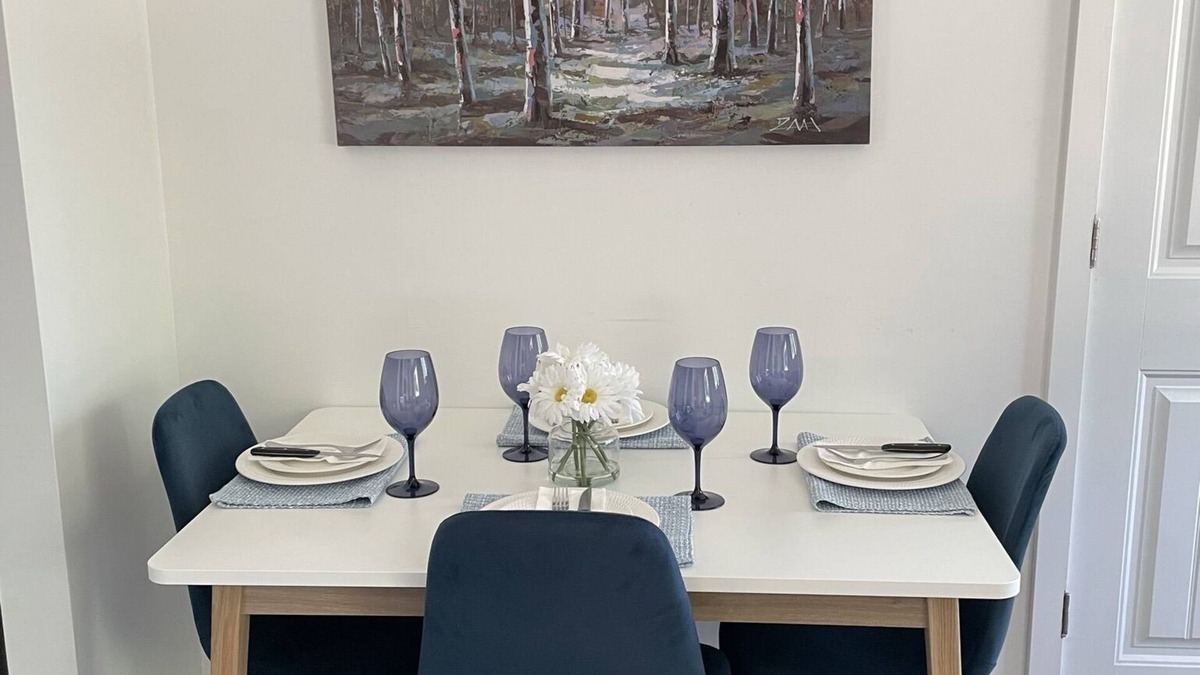 Port Elgin Cottage | Cozy, relaxing get away close to trails, beach, shopping and restaurants
