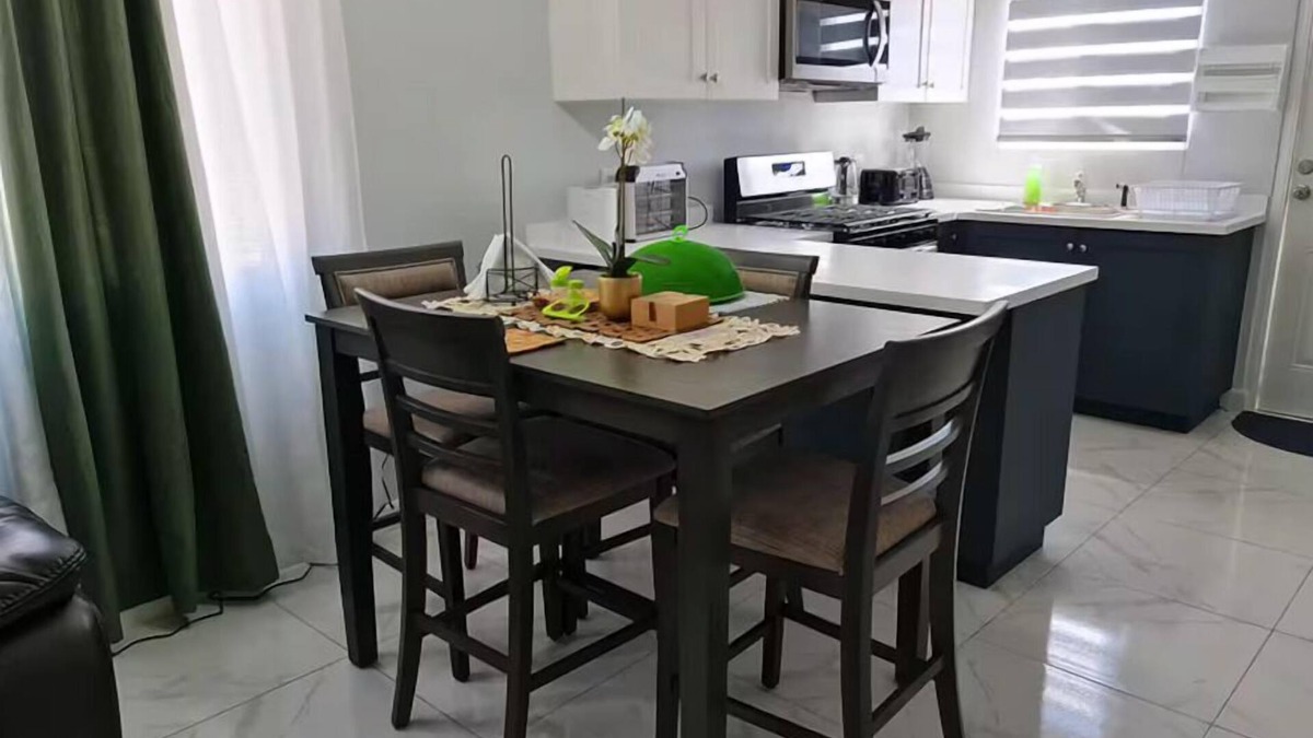 Old Harbour Apartment | Cozy Relaxing Home in Old Harbour