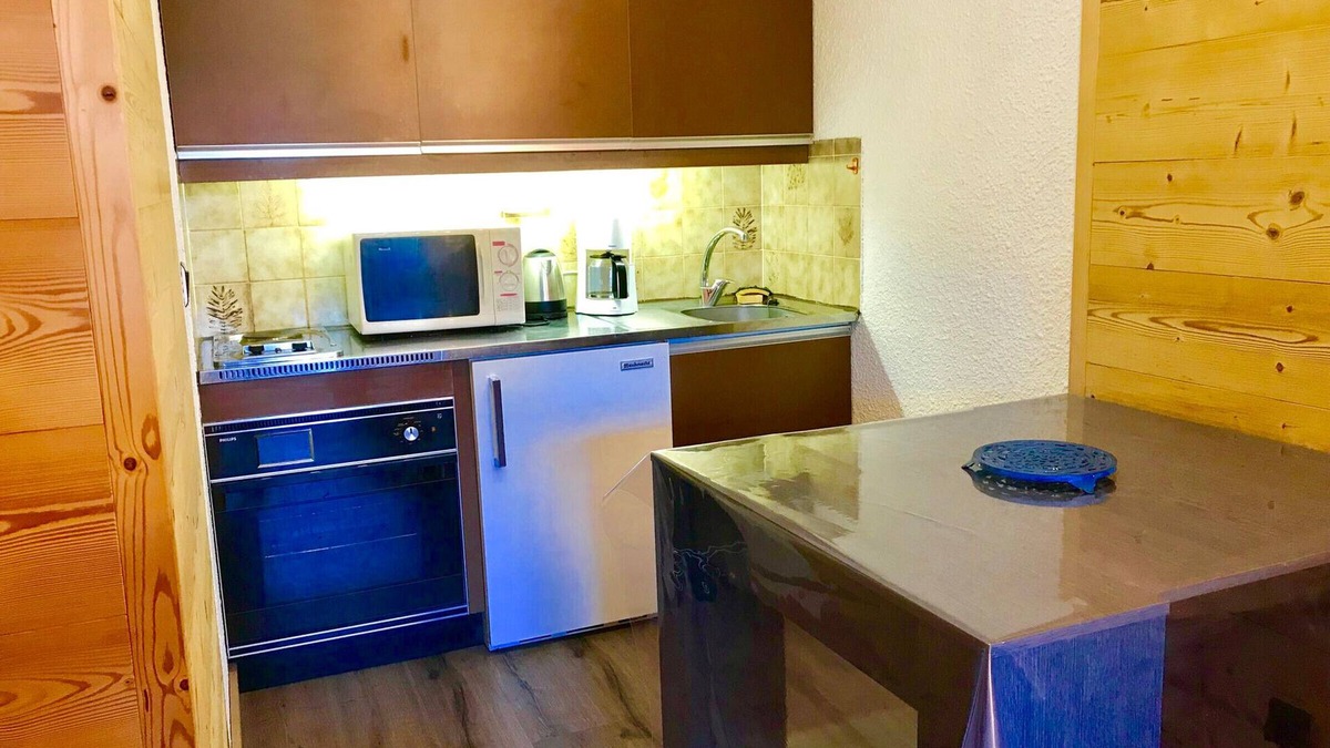 Correncon-en-Vercors Apartment | Cozy renovated studio at the foot of Corrençon slopes
