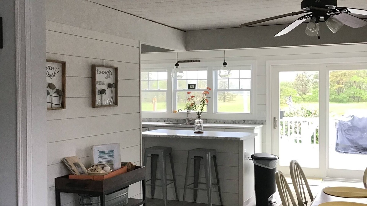 Camp Ellis House | Cozy Renovated Beach House - 900 ft to Ocean River Views, Open Concept