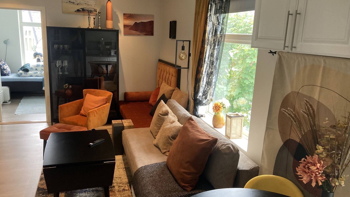 Alesund Apartment | Cozy renovated apartment in historical house.