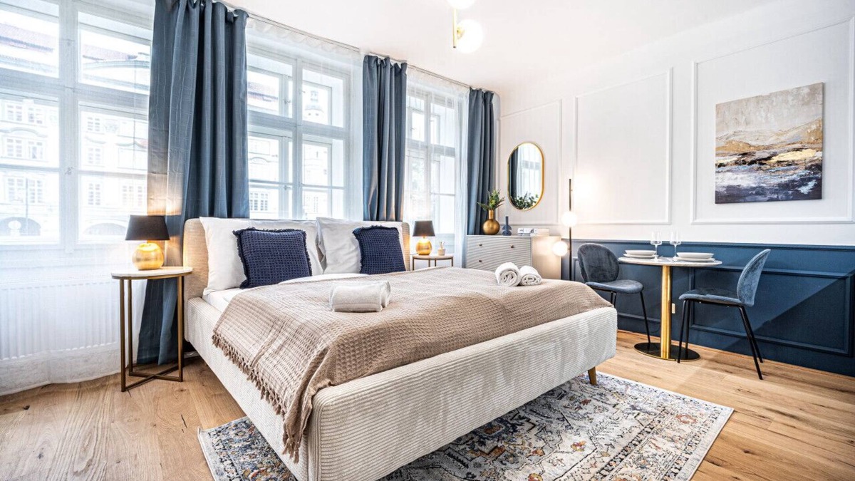 Mala Strana Apartment | Cozy renovated studio near Prague Castle