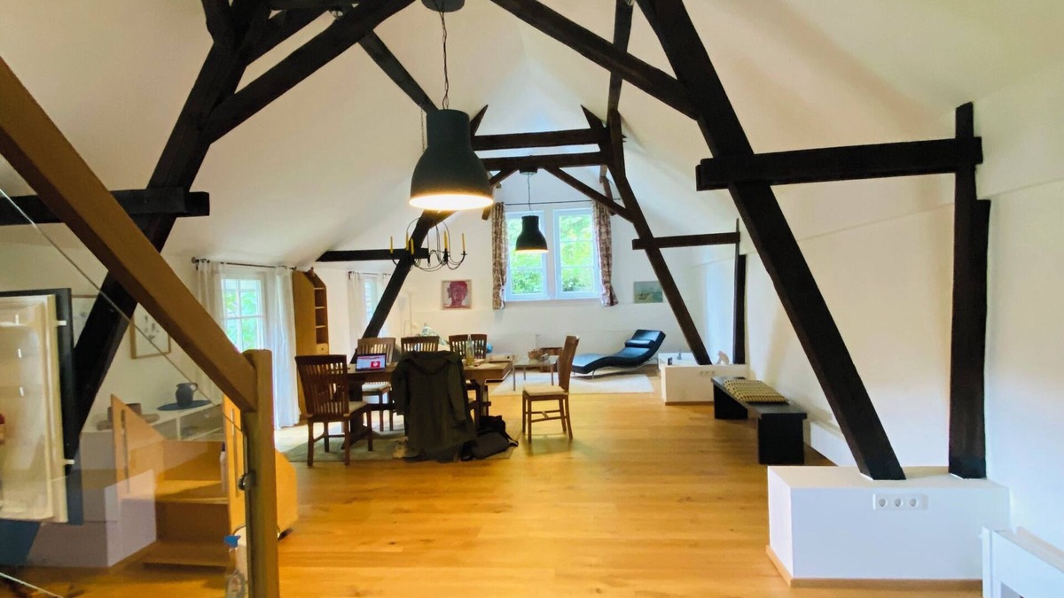 Attendorn House | Cozy residential barn "Ewig" with garden & only 7 minutes walk to Lake Bigge