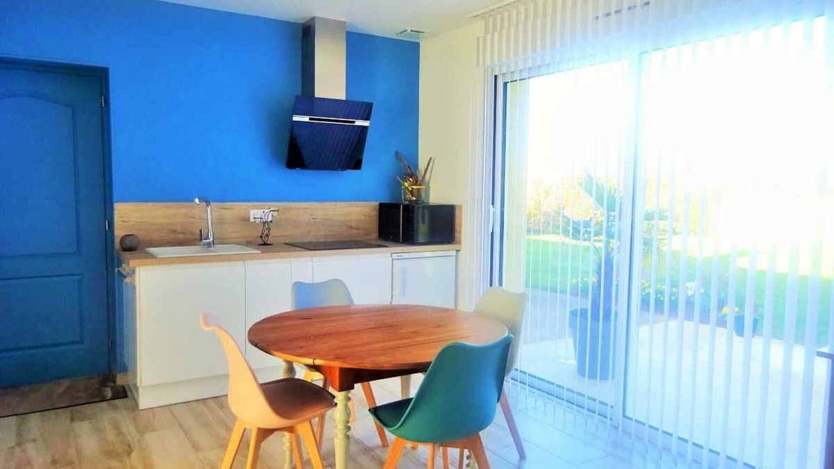 Saint-Georges-du-Bois Cottage | Cozy Retreat 10 min from Le Mans: Private Garden, BBQ, Tennis Nearby