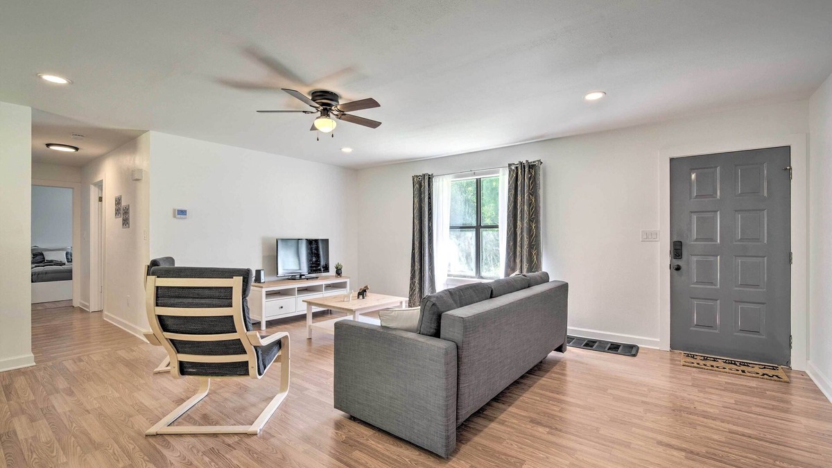 Fellowship House | Cozy Retreat, 7 Mi to World Equestrian Center